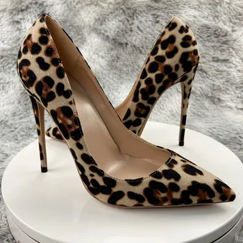 Модные и пикантные замшевые женские туфли с леопардовым рисунком, пикантные туфли на чрезвычайно высоком каблуке, без застежки, с острым носком, женские модные туфли-лодочки на шпильке Ita