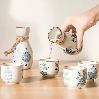 Керамический Винный Набор В Японском стиле Глиняный Сине-белый Горшочек для Саке, Чайная Чашка, Посуда для воды, Принадлежности для украшения домашней кухни, бара, Посуда для напитков